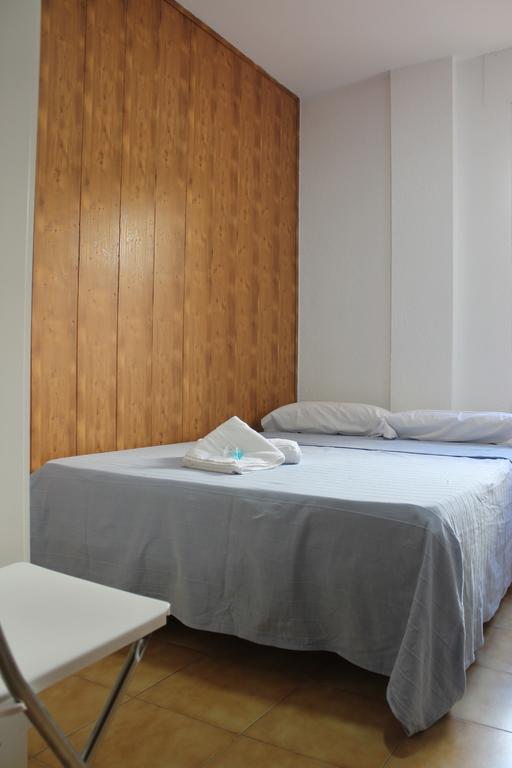 Hostal Amantes De Teruel Exterior photo